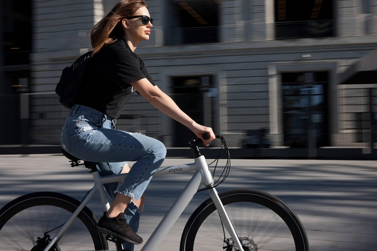 Jaki rower elektryczny Giant wybrać: kategorie modeli, silniki i bateria a styl jazdy